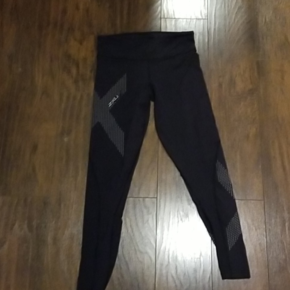 2XU Compression Tights